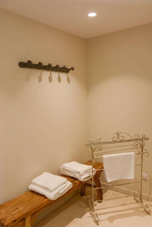 La Bastide Neuve Bed and Breakfast Joucas Exteriör bild